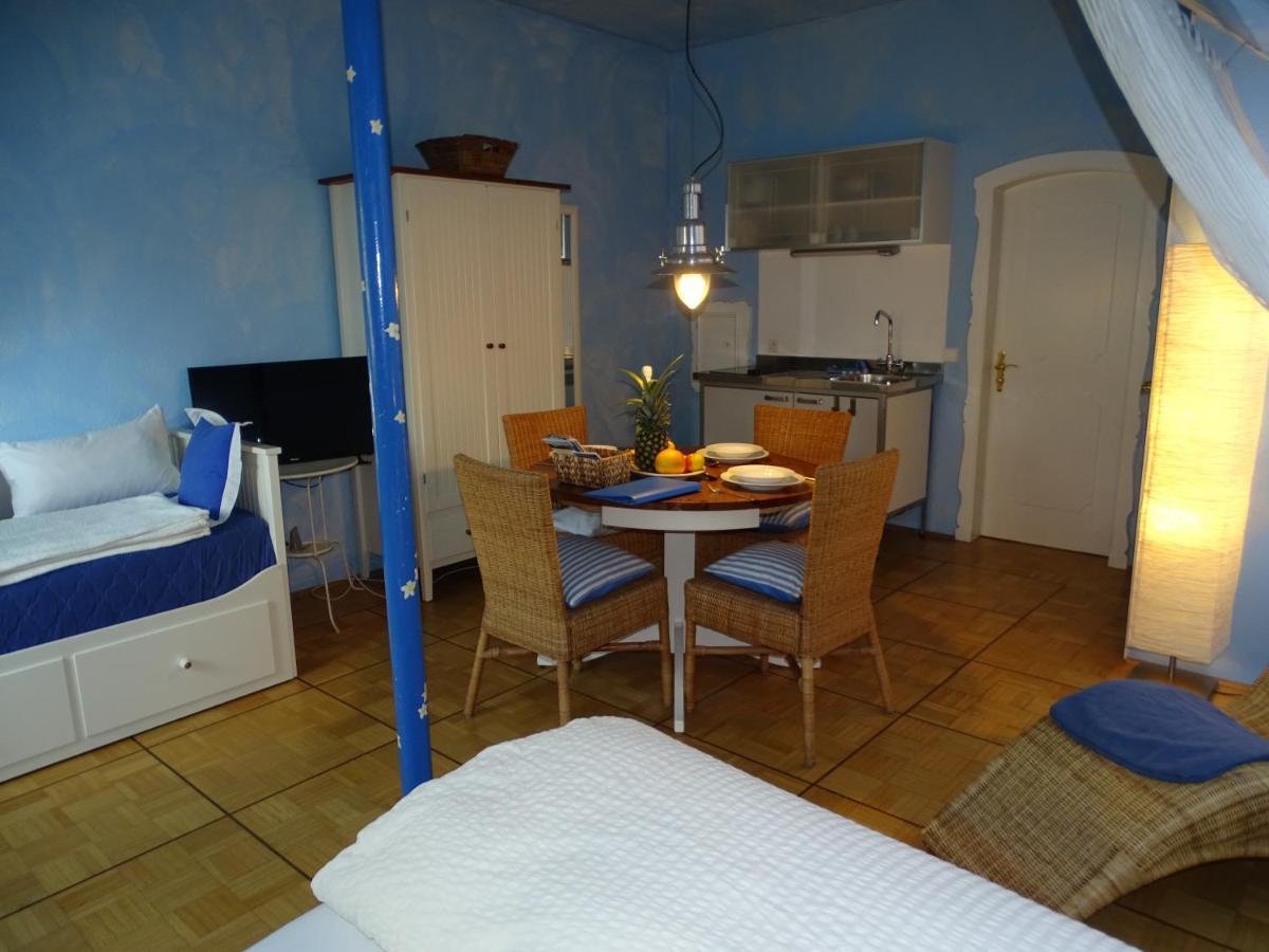 Ferienwohnungen in zweiter Seereihe Uberlingen Exterior foto
